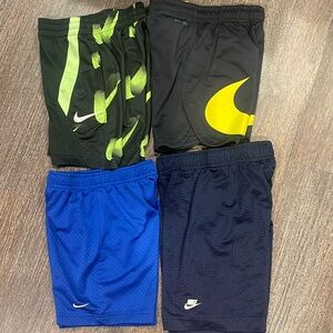 Boys Size 5 Nike shorts - good used condition!